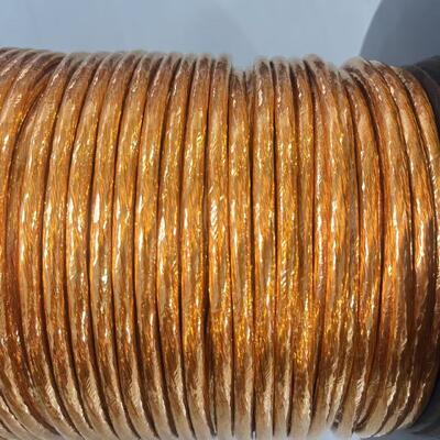 156 Stränge Durchmesser 0,32 mm PI Gestrippt Litz Draht mit 6000V Ausfallspannung für Hochfrequenz-EV-Systeme